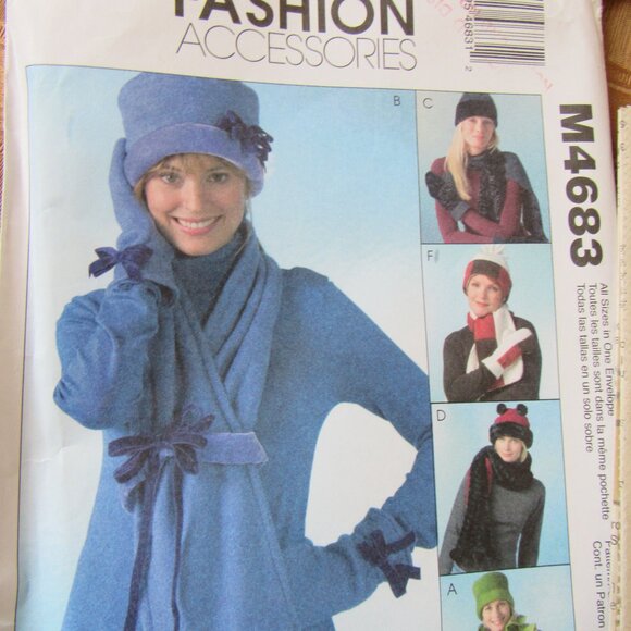 lot of 4 Sewing patterns(Burda,McCalls,Butterick),Coat,Jacket,Hat,Mittens - Picture 2 of 4